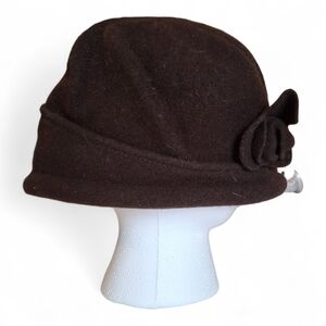 Parkhurst Elegant Brown Wool Cloche Hat